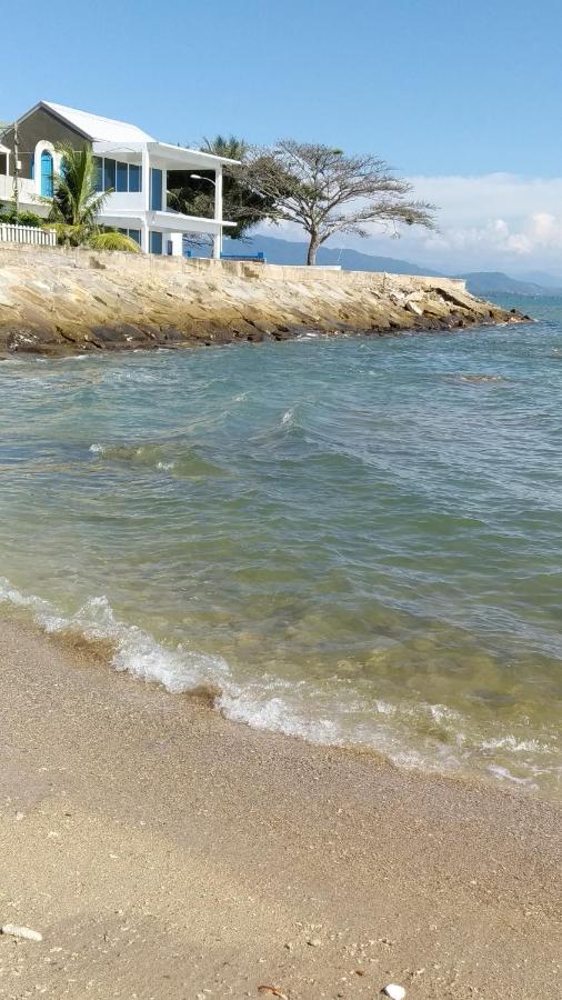 爱上海蓝蓝屋民宿 Blue Ocean Station Penampang エクステリア 写真